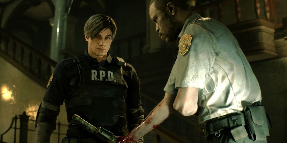 Resident-Evil-2-Remake-Leon-Kennedy-And-Marvin-Branagh